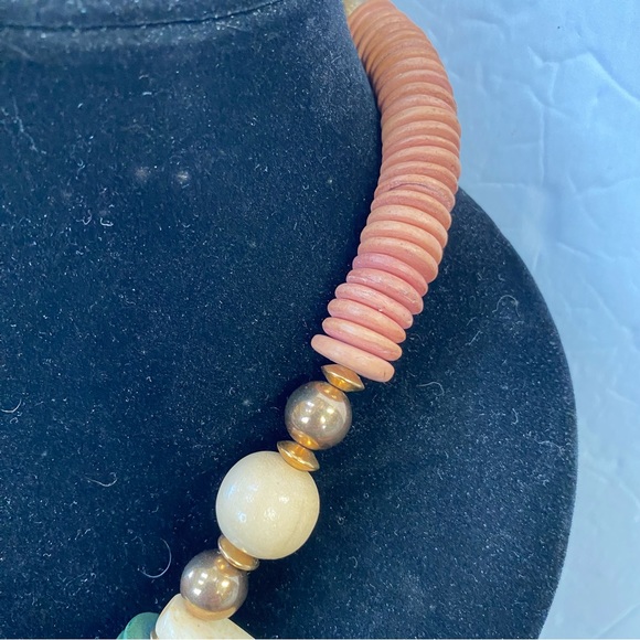 Designed By Paula Brand Ivory Green Brown Pink Wood Chunky Beaded Necklace - Picture 5 of 6